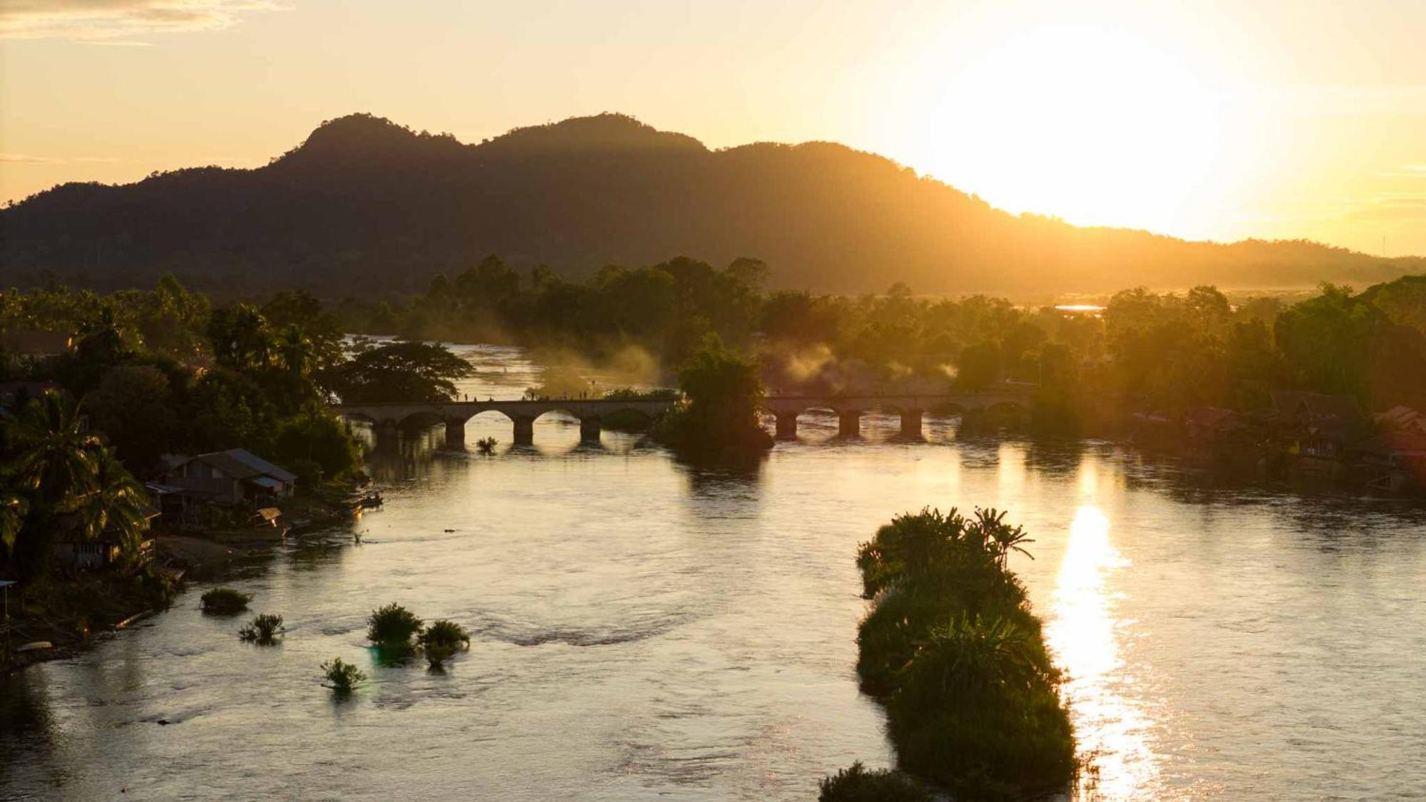 โรงแรม ศาลาดอนคอน Ban Khon ภายนอก รูปภาพ