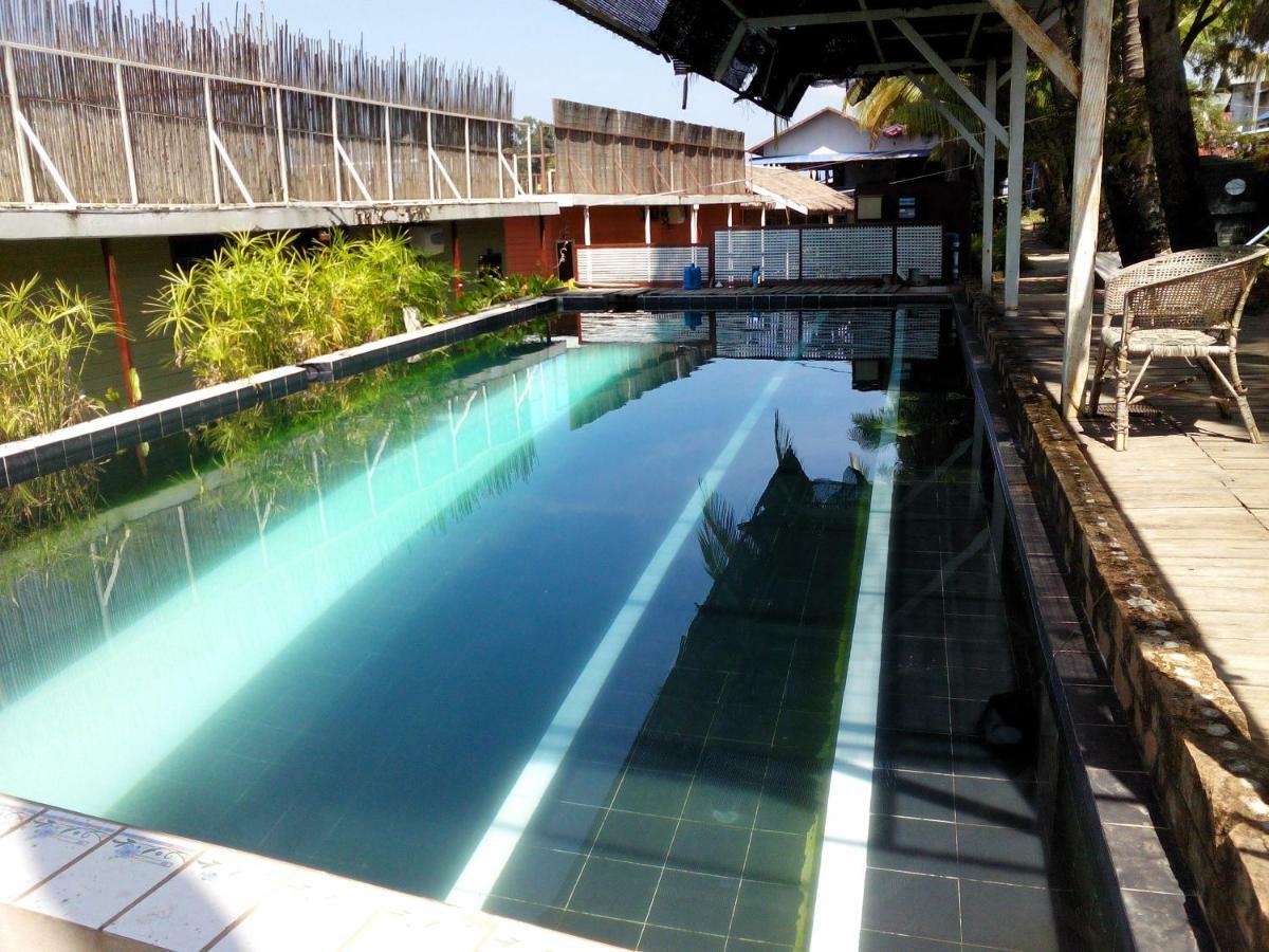 โรงแรม ศาลาดอนคอน Ban Khon ภายนอก รูปภาพ